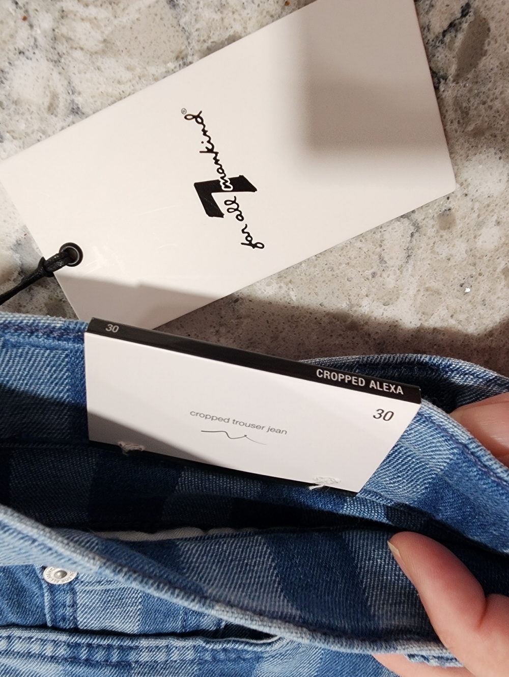 7 For All Mankind "Alexa" Wide-Leg Jeans - Picture 4 of 11